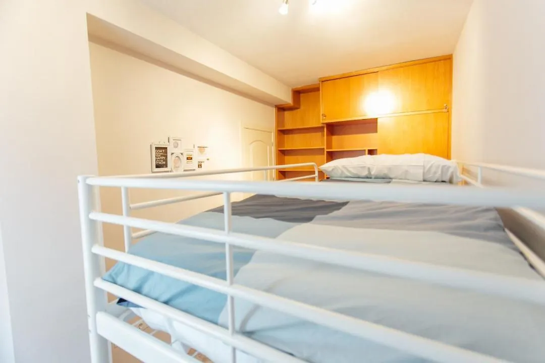Wide And Diaphanous- 3Bd 2Bth- Alcazar Seville Apartment
