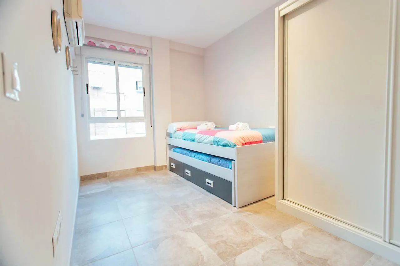Wide And Diaphanous- 3Bd 2Bth- Alcazar Siviglia